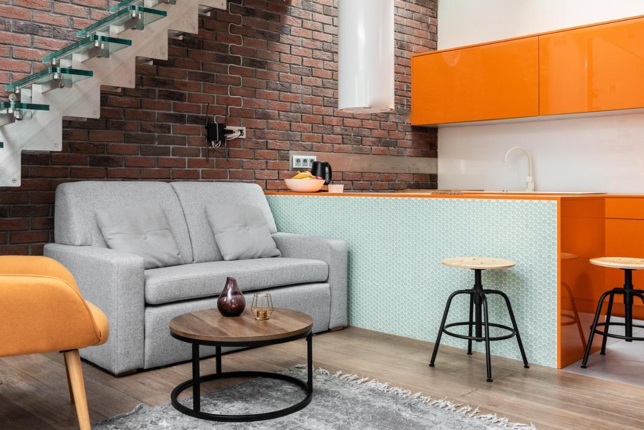 Dwupoziomowy Apartament Na Starym Podgorzu - By Upstairs Cracovia Esterno foto