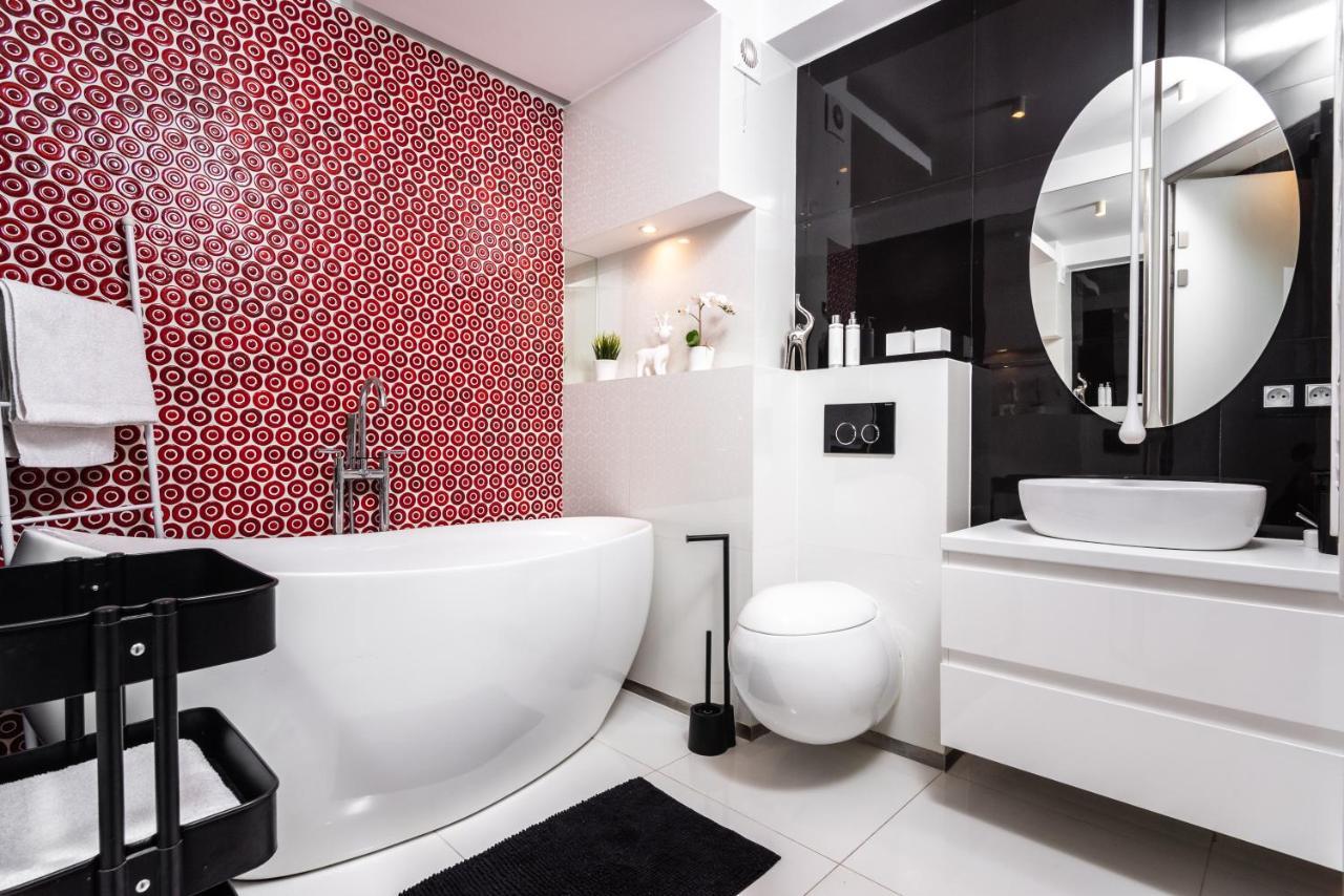 Dwupoziomowy Apartament Na Starym Podgorzu - By Upstairs Cracovia Esterno foto